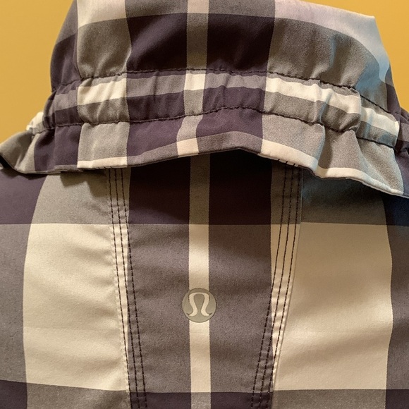 NWOT Lululemon Plaid Zipper front over Grey Jacket - Picture 9 of 12